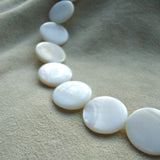 COLLAR NÁCAR CIRCULO