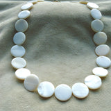 COLLAR NÁCAR CIRCULO